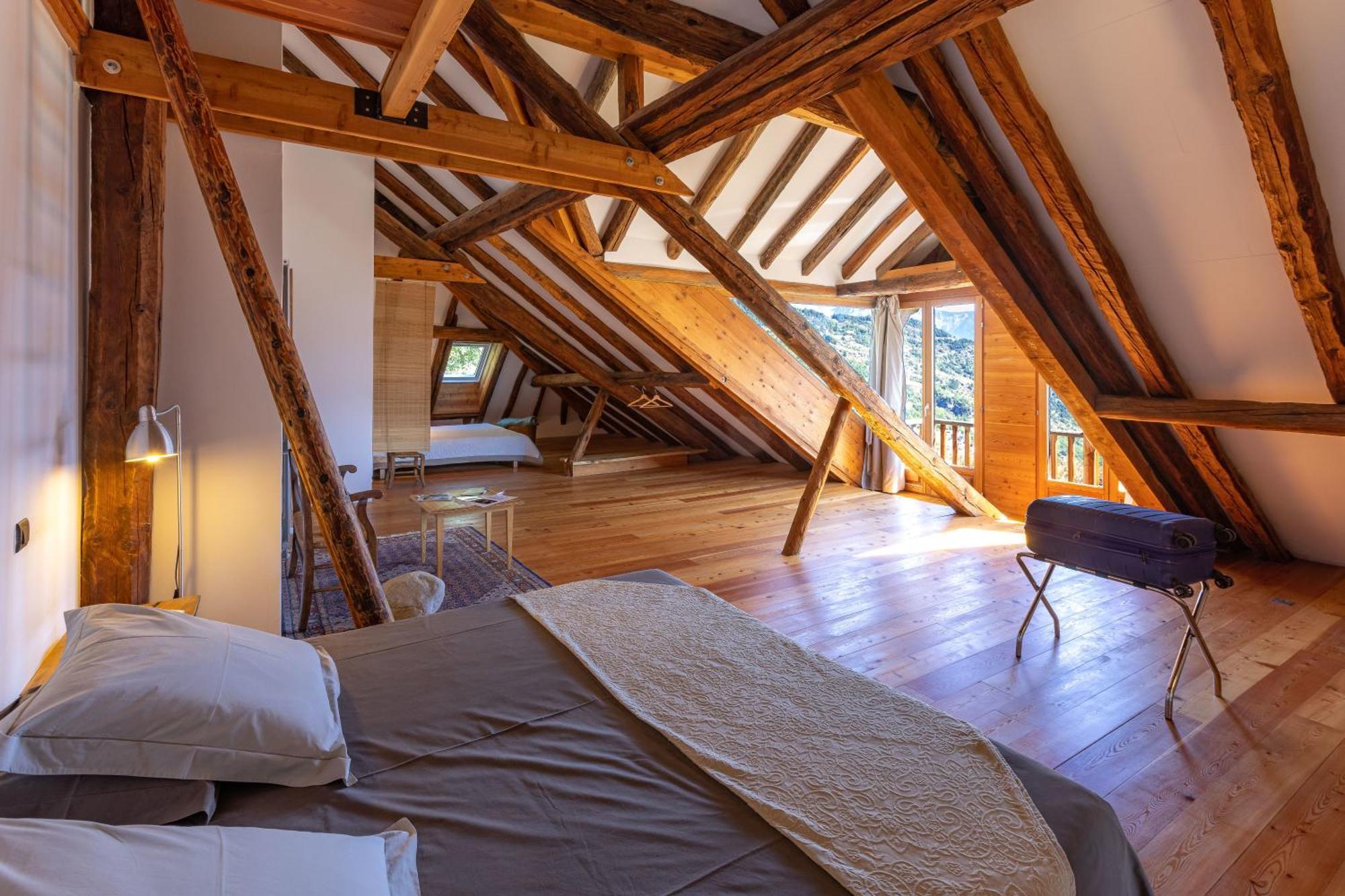 La Ferme De Beaute Bed and Breakfast Chateauroux-les-Alpes Εξωτερικό φωτογραφία